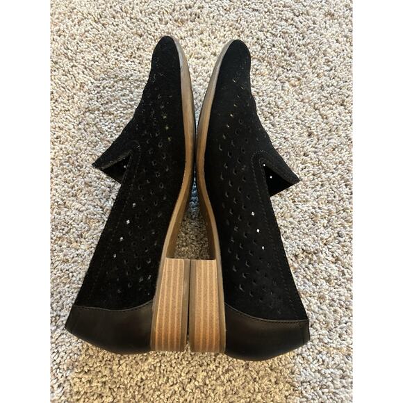 Clarks Collection Perforated Suede Loafers Juliet Hayes Women's Black 7.5M - Picture 8 of 11